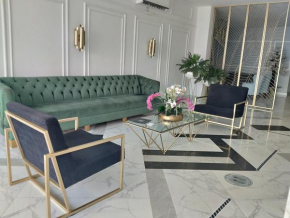 Hotel OR Suite